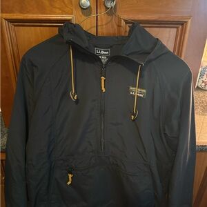 L.L. Bean Black Windbreaker Lightweight Hooded Jacket